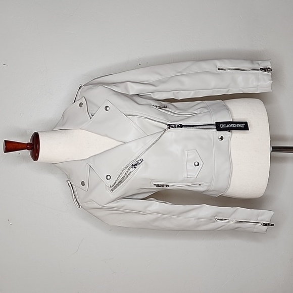 NWT BLANK NYC Faux Leather Belted Moto Jacket Size XS - Picture 1 of 16